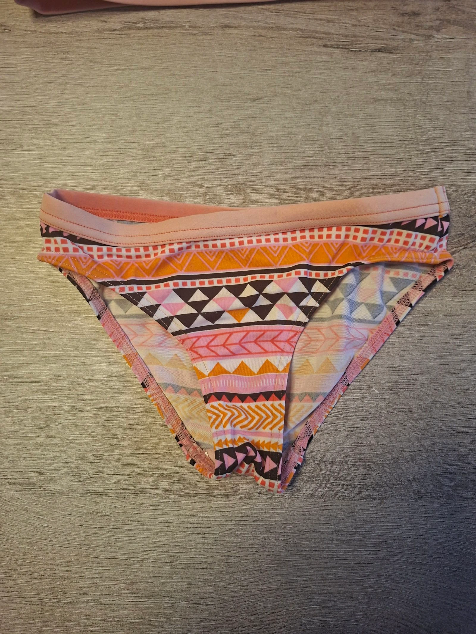 🌷F3-57🌷Maillot de bain 2 pièces fille – 8 ans (125-132 cm) | Motifs graphiques tendance🌷 – photo 3